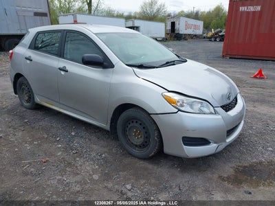 TOYOTA MATRIX 2011