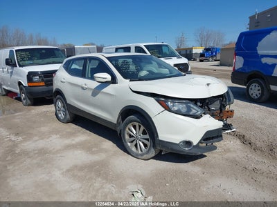 NISSAN QASHQAI 2019