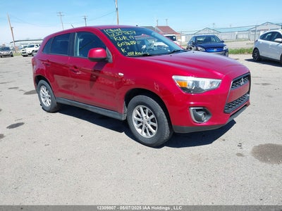 MITSUBISHI RVR 2014