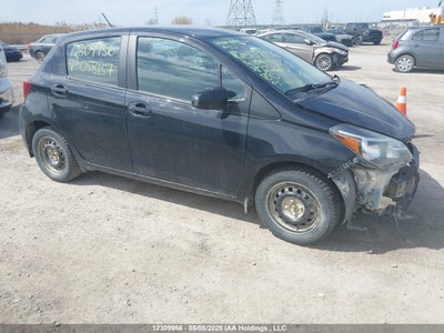 TOYOTA YARIS 2016