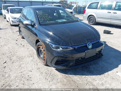 VOLKSWAGEN GOLF R 2024
