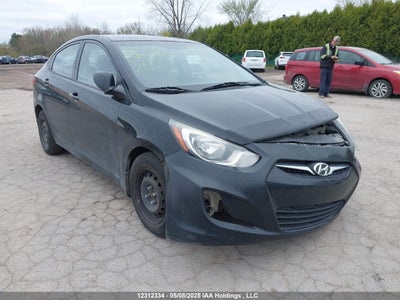 HYUNDAI ACCENT 2012