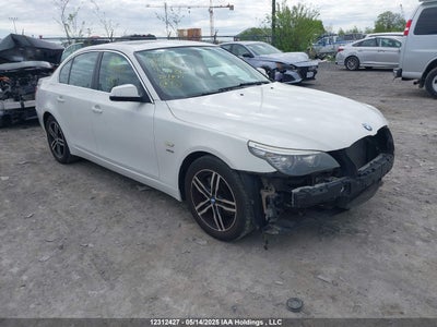 BMW 528I 2010