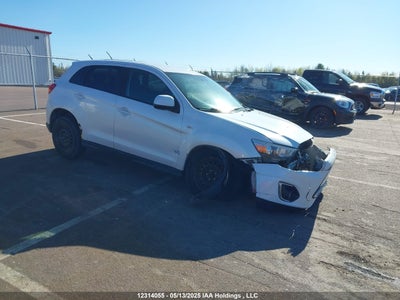 MITSUBISHI RVR 2015