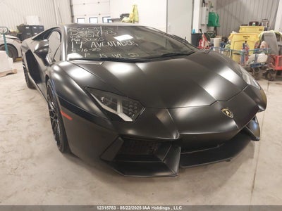 LAMBORGHINI AVENTADOR 2014