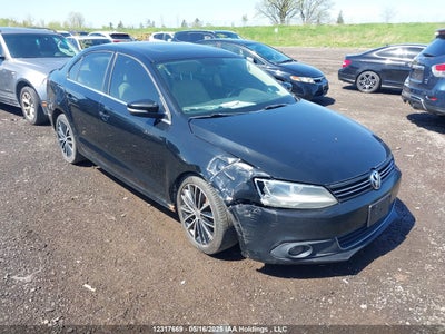 VOLKSWAGEN JETTA 2.0 TDI 2014