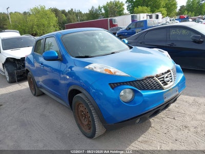 NISSAN JUKE 2011