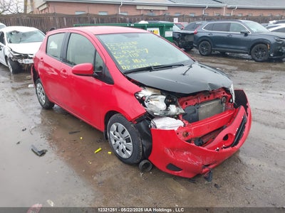 TOYOTA YARIS 2012