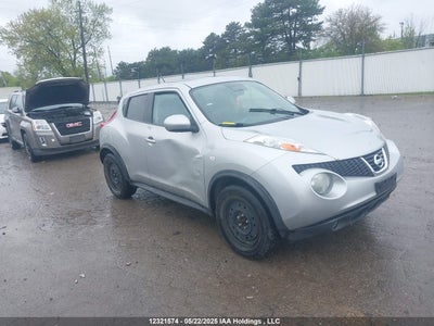 NISSAN JUKE 2012