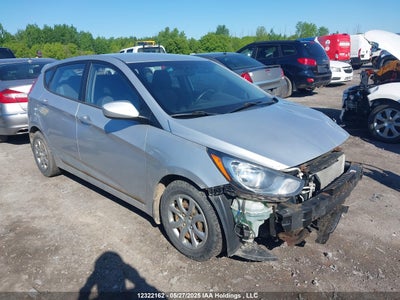 HYUNDAI ACCENT 2012