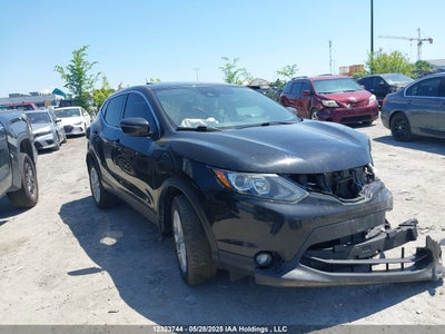 NISSAN QASHQAI 2019