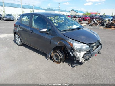 TOYOTA YARIS 2016