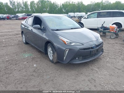 TOYOTA PRIUS 2021