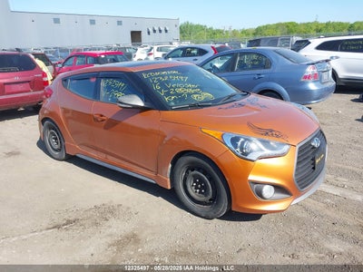 HYUNDAI VELOSTER 2016