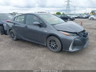 TOYOTA PRIUS PRIME 2022