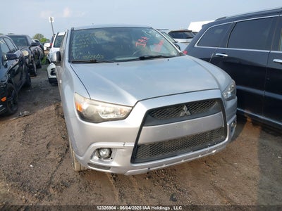 MITSUBISHI RVR 2012