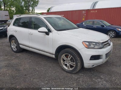VOLKSWAGEN TOUAREG 2012
