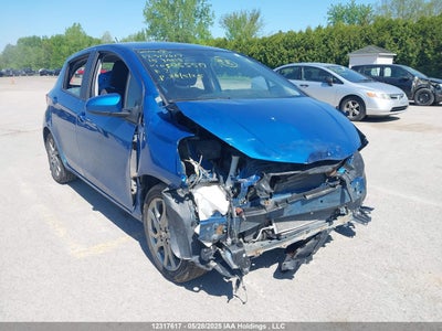 TOYOTA YARIS 2015