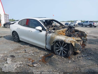 VOLVO S60 2021