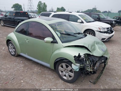 VOLKSWAGEN NEW BEETLE 2007