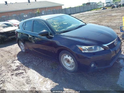 LEXUS 200 2013