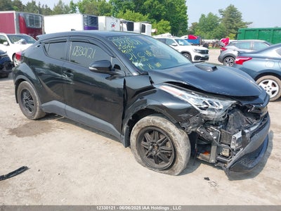 TOYOTA C-HR 2021