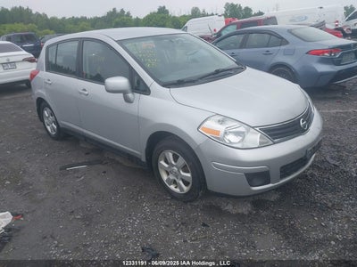 NISSAN VERSA 2010