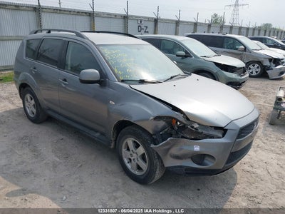 MITSUBISHI OUTLANDER 2013