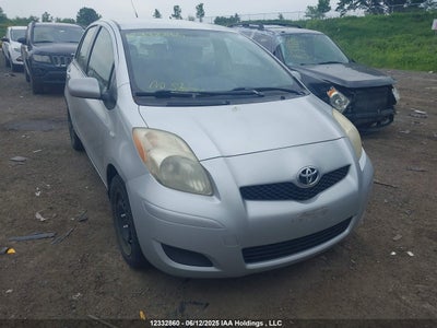 TOYOTA YARIS 2009