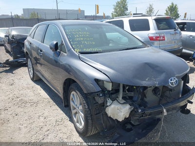 TOYOTA VENZA 2011