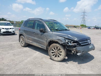 VOLKSWAGEN TIGUAN 2013