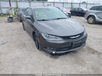 CHRYSLER 200 2015
