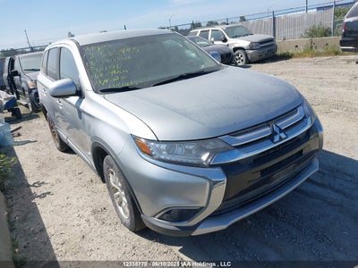 MITSUBISHI OUTLANDER 2018