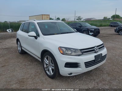 VOLKSWAGEN TOUAREG 2012