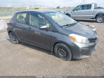 TOYOTA YARIS 2013