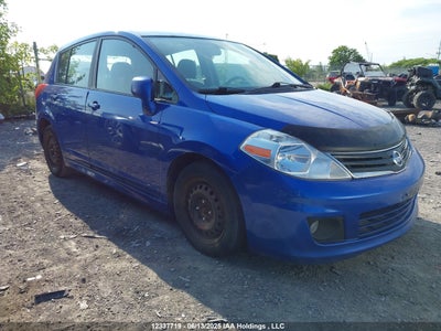 NISSAN VERSA 2010