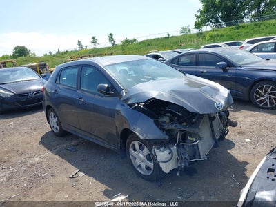 TOYOTA MATRIX 2010