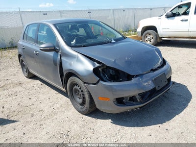 VOLKSWAGEN GOLF 2011