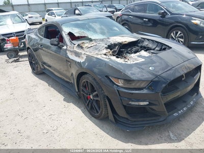 FORD MUSTANG 2021