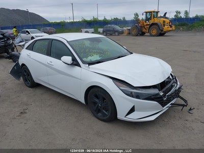 HYUNDAI ELANTRA 2022