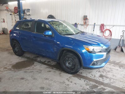 MITSUBISHI RVR 2017