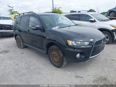 MITSUBISHI OUTLANDER 2013