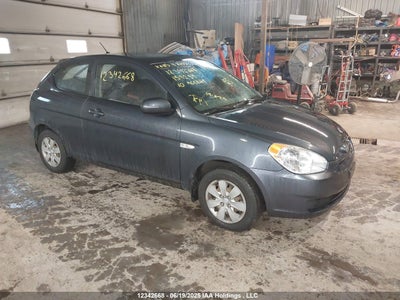 HYUNDAI ACCENT 2010