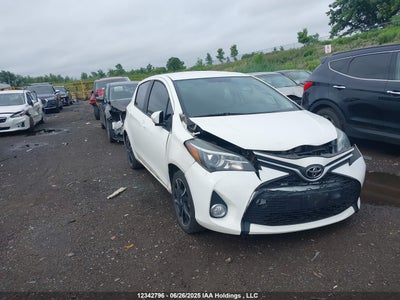TOYOTA YARIS 2016