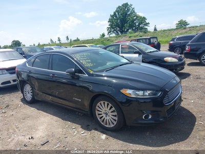 FORD FUSION HYBRID 2016
