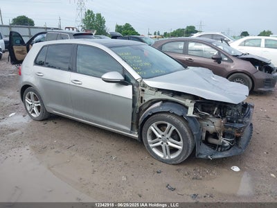 VOLKSWAGEN GOLF 2015