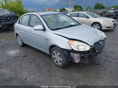 HYUNDAI ACCENT 2009