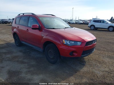 MITSUBISHI OUTLANDER 2013