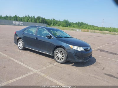 TOYOTA CAMRY 2012