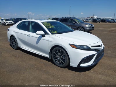TOYOTA CAMRY 2024